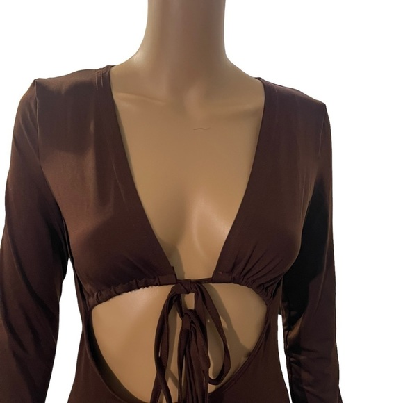 Chocolate Long Sleeve Bodycon Dress - Picture 2 of 4
